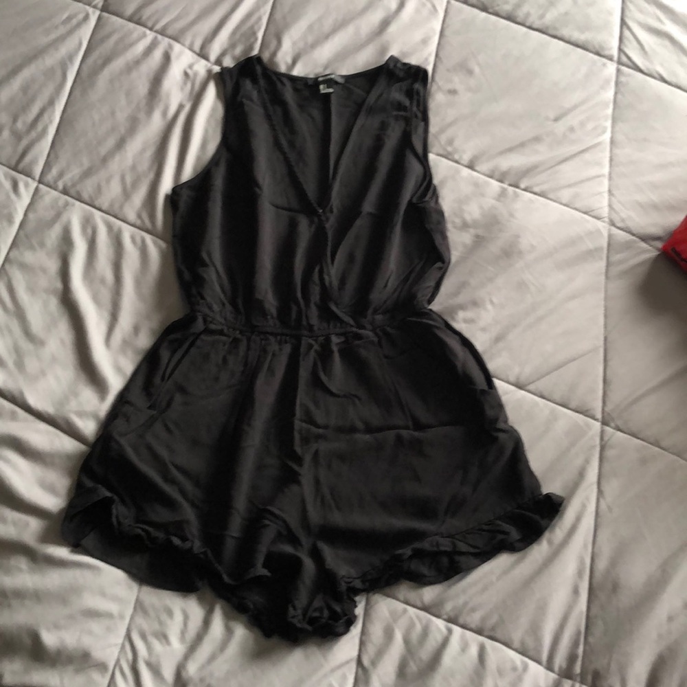 NWOT Forever 21 Romper